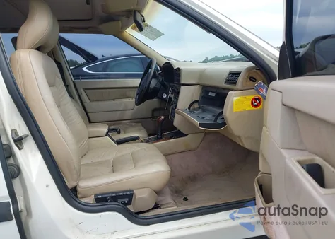 1997 Volvo 850 T5 z USA, uszkodzony, nr VIN YV1LS5726V1366102